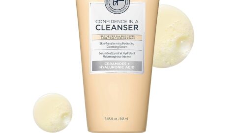 IT Cosmetics Confidence in a Cleanser - Hydrating Serum Foaming Face Wash With Hyaluronic Acid & Ceramides, Gentle Makeup Remover, Skin Barrier Support, Non-Stripping, Sulfate-Free, For All Skin Types